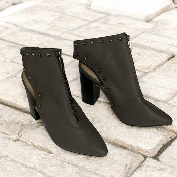 Mark Gray Studded Sling Booties Women’s Size 8 Retro Peek Of Snakeskin Edgy - Picture 2 of 14